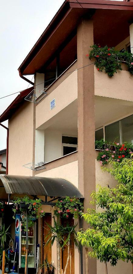 אוהריד Apartment Jonoski מראה חיצוני תמונה